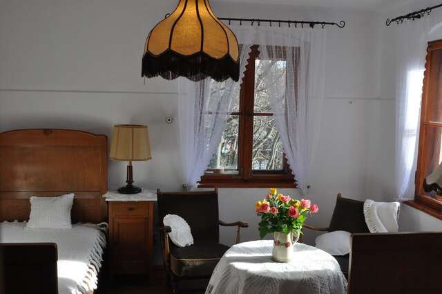 Отели типа «постель и завтрак» Villa Nostalgia Шклярска-Поремба-11